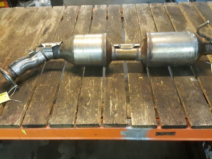 Gebruikte Roetfilter Toyota Landcruiser Prijs € 1.837,50 Margeregeling aangeboden door Zelissen V.O.F. autodemontage