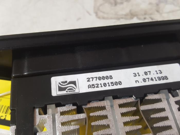 Kachel Verwarmingselement van een Opel Corsa D 1.3 CDTi 16V ecoFLEX 2013