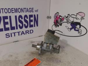 Gebruikte Hoofdremcilinder Mercedes CLK (C208) 3.2 320 V6 18V Prijs op aanvraag aangeboden door Zelissen V.O.F. autodemontage