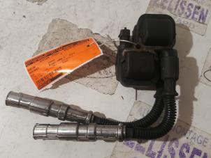 Gebruikte Bobine Mercedes CLK (C208) 3.2 320 V6 18V Prijs op aanvraag aangeboden door Zelissen V.O.F. autodemontage