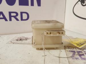 Gebruikte Alarm relais Mercedes CLK (C208) 3.2 320 V6 18V Prijs op aanvraag aangeboden door Zelissen V.O.F. autodemontage