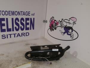 Gebruikte Benzinepomp Volkswagen Passat (3C2) 2.0 TDI 16V 140 Prijs op aanvraag aangeboden door Zelissen V.O.F. autodemontage