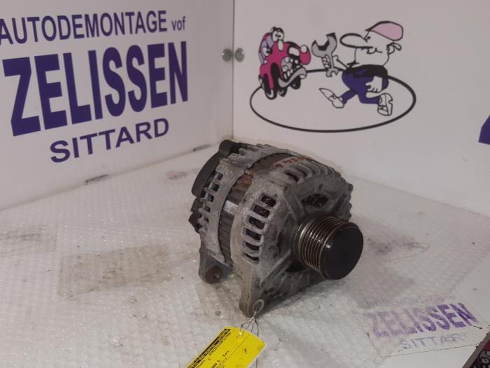 Gebruikte Dynamo Volkswagen Passat (3C2) 2.0 TDI 16V 140 Prijs op aanvraag aangeboden door Zelissen V.O.F. autodemontage