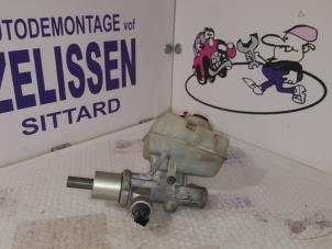 Gebruikte Hoofdremcilinder Volvo C70 (NK) 2.3 T5 20V Prijs op aanvraag aangeboden door Zelissen V.O.F. autodemontage