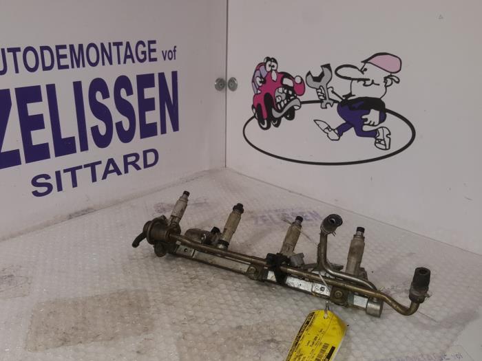 Gebruikte Galerij (Injectie) Daihatsu Terios (J1) 1.3 16V 4x4 Prijs € 157,50 Margeregeling aangeboden door Zelissen V.O.F. autodemontage