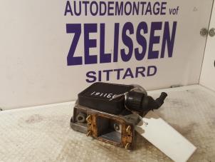 Gebruikte Luchtmassameter BMW 5 serie Touring (E34) 518i Prijs op aanvraag aangeboden door Zelissen V.O.F. autodemontage
