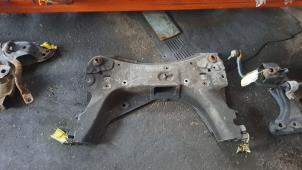 Gebruikte Subframe Renault Clio III (BR/CR) 1.5 dCi 85 Prijs € 78,75 Margeregeling aangeboden door Zelissen V.O.F. autodemontage