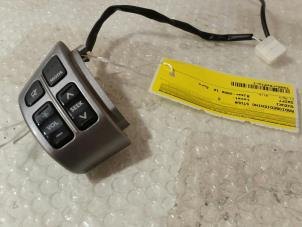 Gebruikte Radiobediening Stuur Suzuki Swift (ZA/ZC/ZD1/2/3/9) 1.3 VVT 16V Prijs op aanvraag aangeboden door Zelissen V.O.F. autodemontage