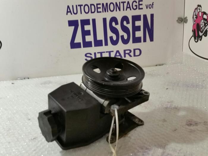 Gebruikte Servopomp Mercedes CLK Prijs op aanvraag aangeboden door Zelissen V.O.F. autodemontage