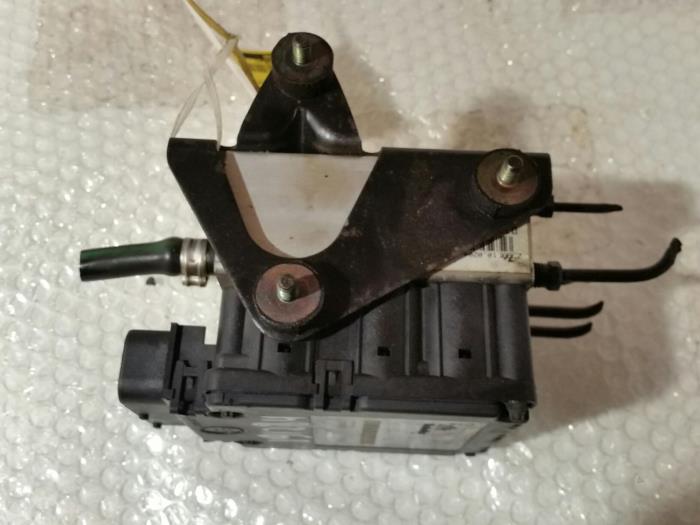 Gebruikte ABS Pomp Citroen Xantia Break (X1/2) 2.0i 16V Prijs op aanvraag aangeboden door Zelissen V.O.F. autodemontage