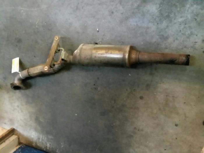 Katalysator van een Volkswagen Golf IV Variant (1J5) 1.9 TDI 130 2003