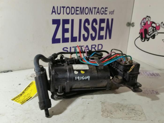 Gebruikte Compressor Volkswagen Phaeton Prijs op aanvraag aangeboden door Zelissen V.O.F. autodemontage