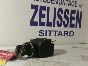 Gebruikte Sleutel + Contactslot Mercedes C (W202) 2.0 C-200 CGI 16V Prijs € 99,75 Margeregeling aangeboden door Zelissen V.O.F. autodemontage