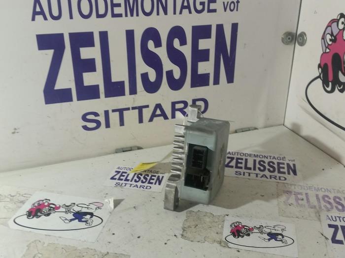 Gebruikte Pomp Servo Opel Corsa C (F08/68) 1.0 12V Twin Port Prijs op aanvraag aangeboden door Zelissen V.O.F. autodemontage