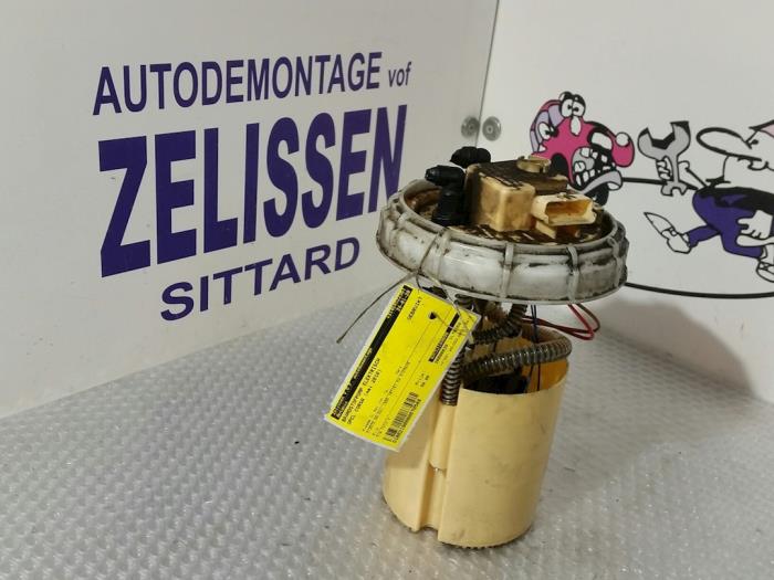 Gebruikte Tank element Pomp Opel Corsa Prijs € 52,50 Margeregeling aangeboden door Zelissen V.O.F. autodemontage