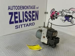 Gebruikte ABS Pomp Toyota Corolla (E12) 1.6 16V VVT-i Prijs € 78,75 Margeregeling aangeboden door Zelissen V.O.F. autodemontage