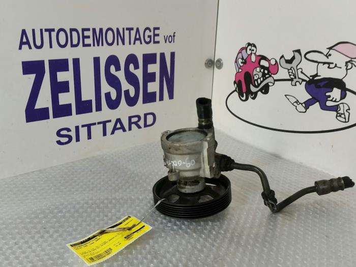 Gebruikte Servopomp Volvo V40 (VW) 1.9 D Prijs € 78,75 Margeregeling aangeboden door Zelissen V.O.F. autodemontage