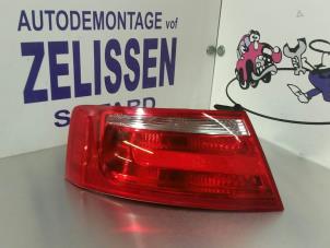 Gebruikte Achterlicht links Audi A5 Quattro (B8C/S) Prijs € 105,00 Margeregeling aangeboden door Zelissen V.O.F. autodemontage