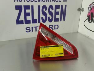 Gebruikte Achterlicht links Audi A5 Quattro (B8C/S) Prijs € 52,50 Margeregeling aangeboden door Zelissen V.O.F. autodemontage