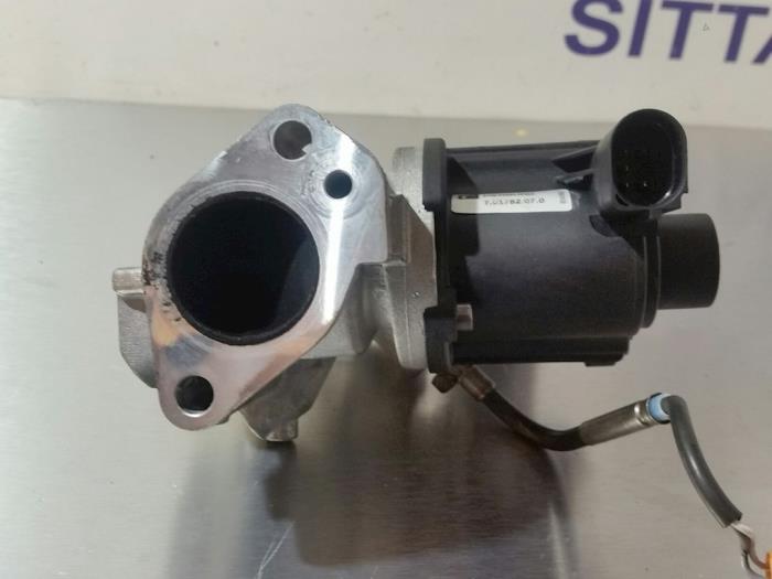 Gebruikte Uitlaat gasklep (EGR) Audi A5 Quattro (B8C/S) Prijs € 157,50 Margeregeling aangeboden door Zelissen V.O.F. autodemontage