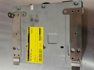 Gebruikte Radio module Audi A5 Quattro (B8C/S) Prijs € 210,00 Margeregeling aangeboden door Zelissen V.O.F. autodemontage