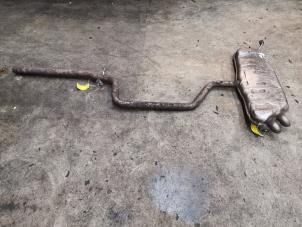 Gebruikte Uitlaat Einddemper Volkswagen Golf V (1K1) 1.9 TDI Prijs € 84,00 Margeregeling aangeboden door Zelissen V.O.F. autodemontage