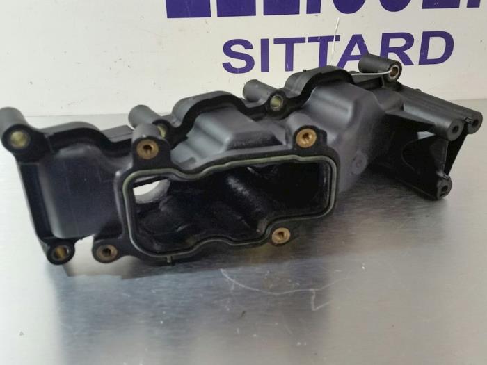 Gebruikte Wervelklep Audi A5 Quattro (B8C/S) Prijs € 52,50 Margeregeling aangeboden door Zelissen V.O.F. autodemontage