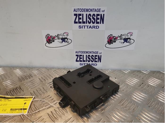 Gebruikte Module Bodycontrol Renault Twingo II (CN) 1.2 16V Prijs € 78,75 Margeregeling aangeboden door Zelissen V.O.F. autodemontage