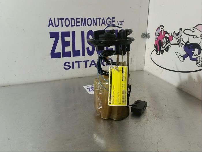 Gebruikte Tank element Pomp Mercedes A (W168) Prijs € 52,50 Margeregeling aangeboden door Zelissen V.O.F. autodemontage