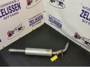 Gebruikte Uitlaat Middendemper Volkswagen Polo III (6N1) 1.6i 75 Prijs € 31,50 Margeregeling aangeboden door Zelissen V.O.F. autodemontage