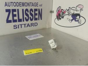 Gebruikte Relais Opel Agila (B) 1.0 12V Prijs € 15,75 Margeregeling aangeboden door Zelissen V.O.F. autodemontage