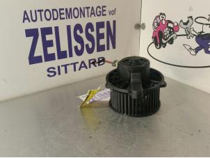 Gebruikte Chaufage Ventilatiemotor Kia Picanto (BA) 1.0 12V Prijs € 26,25 Margeregeling aangeboden door Zelissen V.O.F. autodemontage