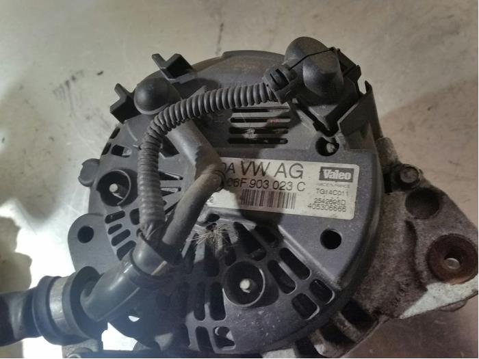 Dynamo van een Seat Leon (1P1) 1.9 TDI 105 2006