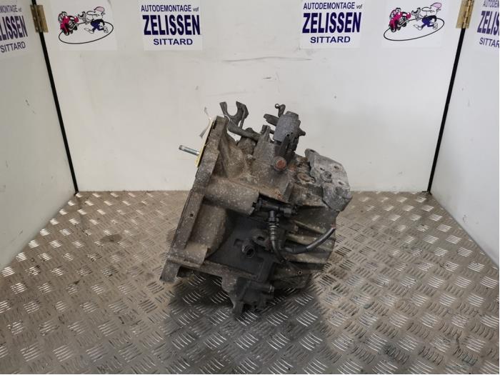 Gebruikte Versnellingsbak Fiat Grande Punto (199) 1.3 JTD Multijet 16V VGT Prijs € 262,50 Margeregeling aangeboden door Zelissen V.O.F. autodemontage