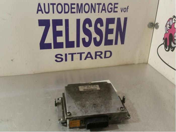 Gebruikte Ontstekingsmodule Mercedes S (W220) 5.5 S-600 36V Twin Turbo Prijs € 498,75 Margeregeling aangeboden door Zelissen V.O.F. autodemontage