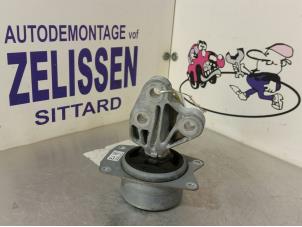 Gebruikte Motorrubber Opel Insignia Sports Tourer 1.6 CDTI 16V 136 Prijs op aanvraag aangeboden door Zelissen V.O.F. autodemontage
