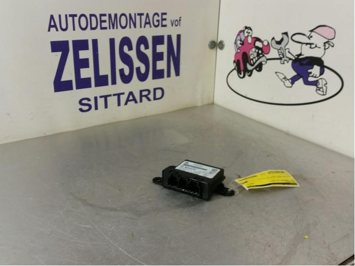 Gebruikte PDC Module Opel Insignia Sports Tourer 1.6 CDTI 16V 136 Prijs € 52,50 Margeregeling aangeboden door Zelissen V.O.F. autodemontage