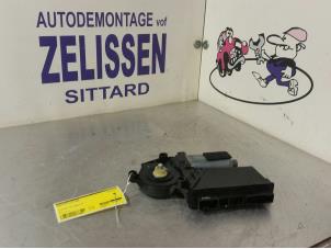 Gebruikte Motor electrisch raam Audi A2 (8Z0) Prijs € 42,00 Margeregeling aangeboden door Zelissen V.O.F. autodemontage