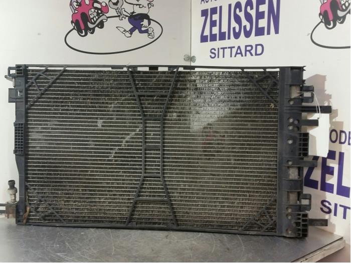 Gebruikte Airco Condensor Opel Insignia Sports Tourer 1.6 CDTI 16V 136 Prijs € 152,25 Margeregeling aangeboden door Zelissen V.O.F. autodemontage