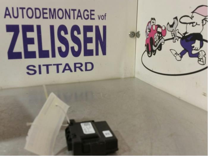 Gebruikte Gateway module Opel Astra K Sports Tourer 1.0 Turbo 12V Prijs € 42,00 Margeregeling aangeboden door Zelissen V.O.F. autodemontage