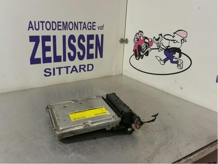 Gebruikte Computer Motormanagement Volkswagen Passat CC (357) 2.0 TDI 16V 135 Prijs € 309,75 Margeregeling aangeboden door Zelissen V.O.F. autodemontage