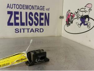 Gebruikte Sensor Bandenspanning Fiat Croma (194) 2.2 MPI 16V Prijs € 26,25 Margeregeling aangeboden door Zelissen V.O.F. autodemontage