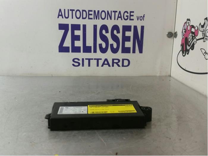 Gebruikte Module Bodycontrol BMW 3 serie (E92) 325i Prijs € 78,75 Margeregeling aangeboden door Zelissen V.O.F. autodemontage