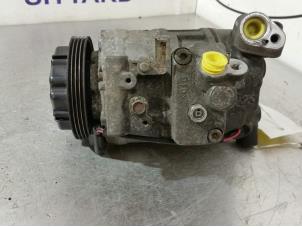 Aircopomp van een BMW 7 serie (E65/E66/E67) 735i,Li 3.6 V8 32V 2001