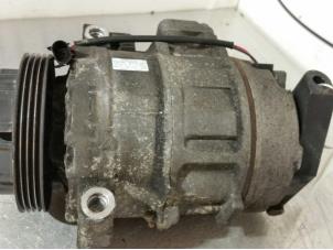 Aircopomp van een BMW 7 serie (E65/E66/E67) 735i,Li 3.6 V8 32V 2001