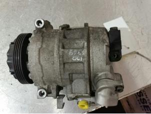 Aircopomp van een BMW 7 serie (E65/E66/E67) 735i,Li 3.6 V8 32V 2001