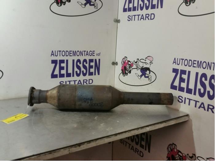 Gebruikte Katalysator Volvo V70 (SW) 2.4 D5 20V Prijs € 204,75 Margeregeling aangeboden door Zelissen V.O.F. autodemontage