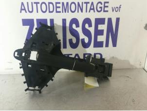 Gebruikte Deurgreep 4Deurs rechts-voor Volkswagen Crafter 2.5 TDI 30/32/35/46/50 Prijs € 31,50 Margeregeling aangeboden door Zelissen V.O.F. autodemontage