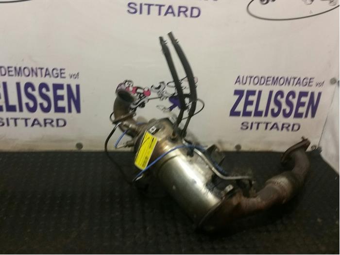 Gebruikte Roetfilter Ford Fiesta 6 (JA8) 1.4 TDCi Prijs € 519,75 Margeregeling aangeboden door Zelissen V.O.F. autodemontage