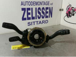 Gebruikte Combischakelaar Stuurkolom Audi A4 Avant (B7) 2.7 TDI V6 24V Prijs € 105,00 Margeregeling aangeboden door Zelissen V.O.F. autodemontage